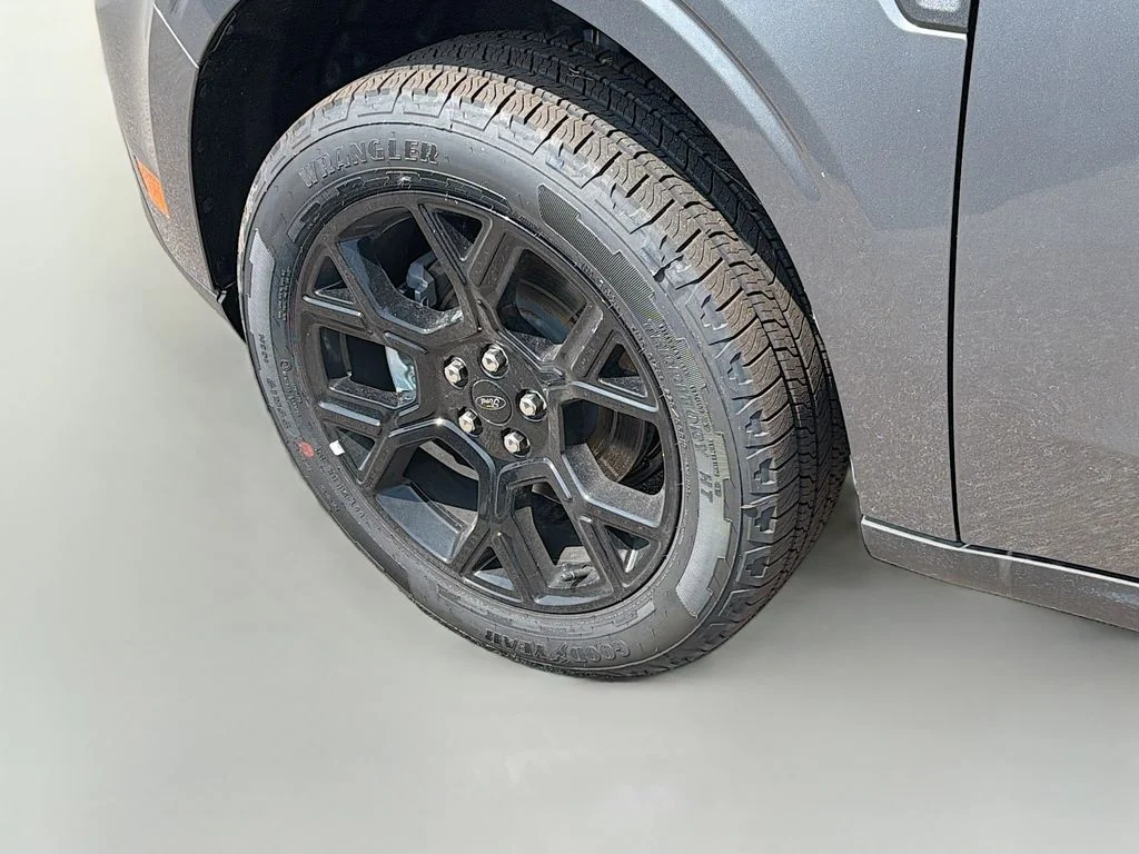 New 2026 Gray Ford Lariat image 10