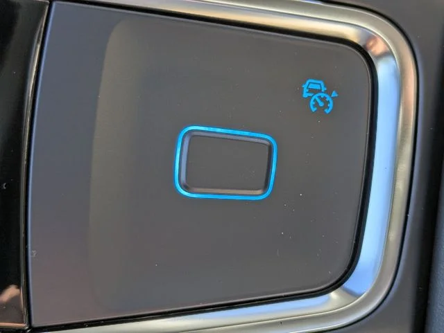 New 2026 Dark Matter Gray Metallic Ford Active image 25