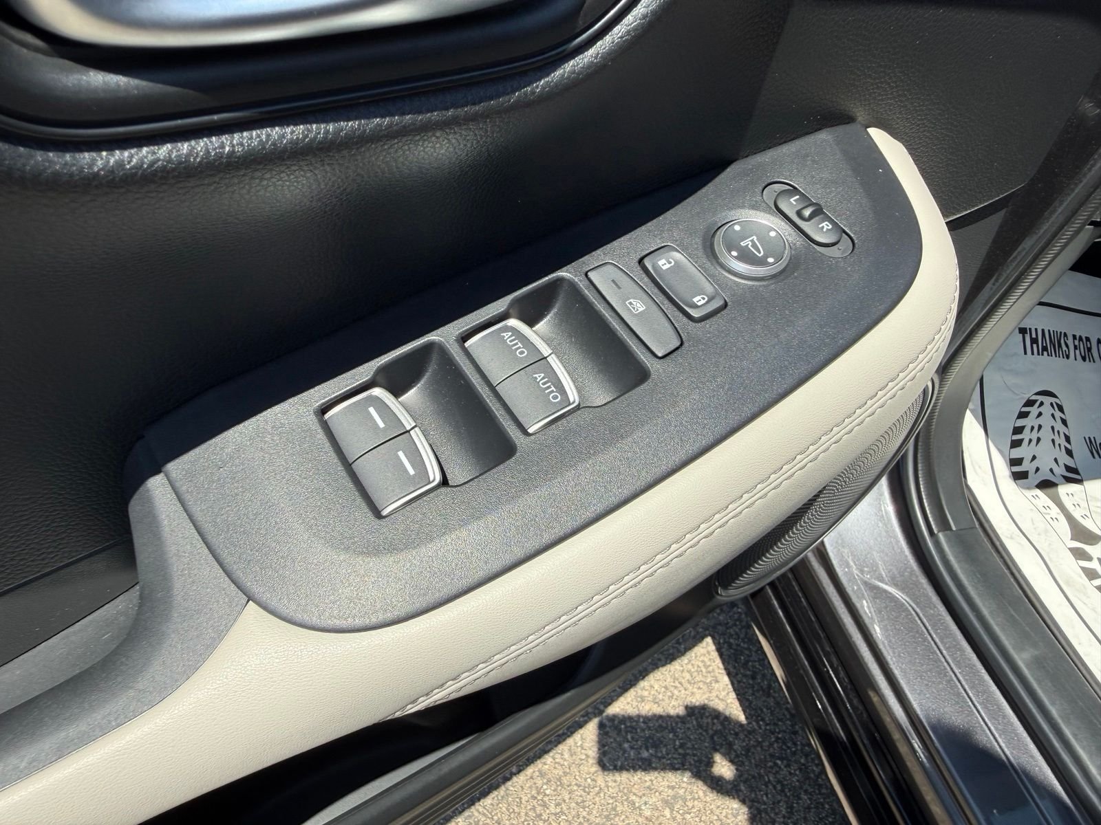 2026 Honda HR-V EX-L - Photo 12