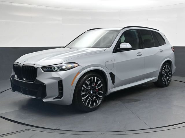 Used 2026 Gray BMW xDrive50e image 10