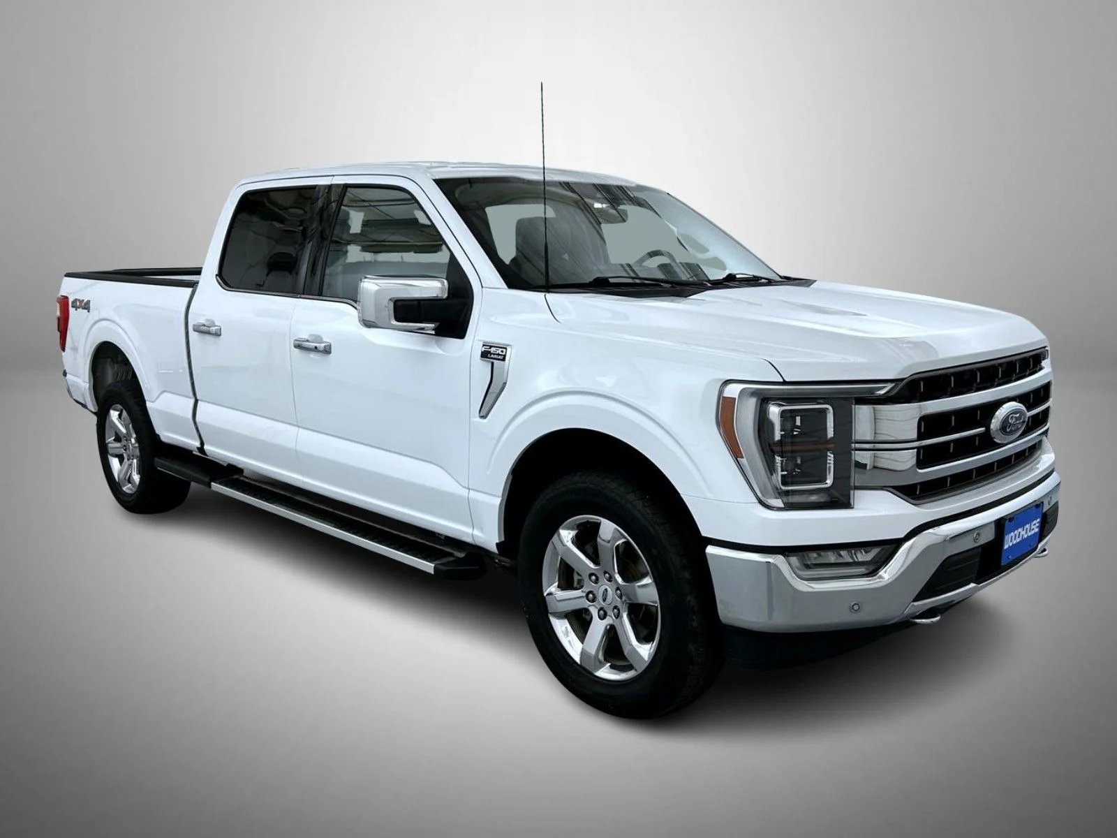 Used 2022 White Ford Lariat image 3