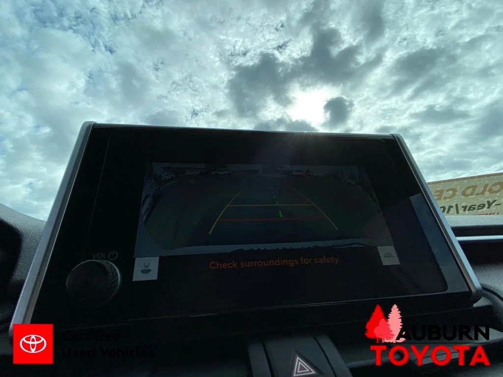 Used 2025 Ice Cap Toyota SE image 44