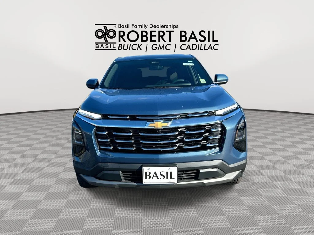 Used 2026 Lakeshore Blue Metallic Chevrolet LT image 3
