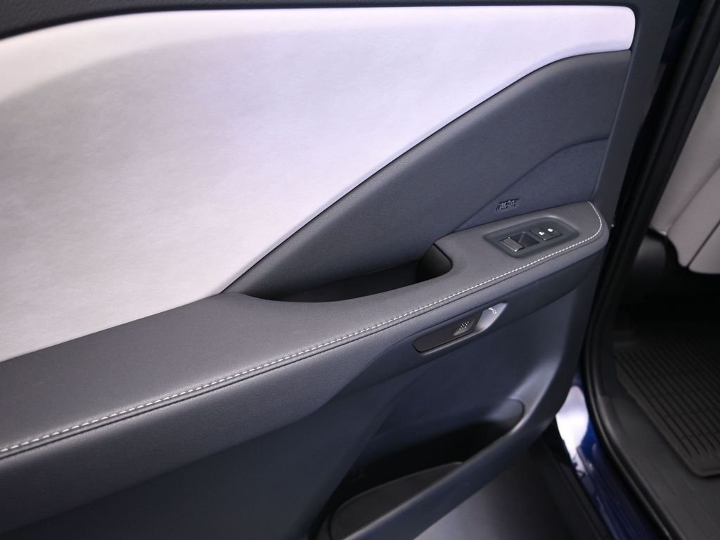 2026 Lexus TX 350 Luxury - Photo 16