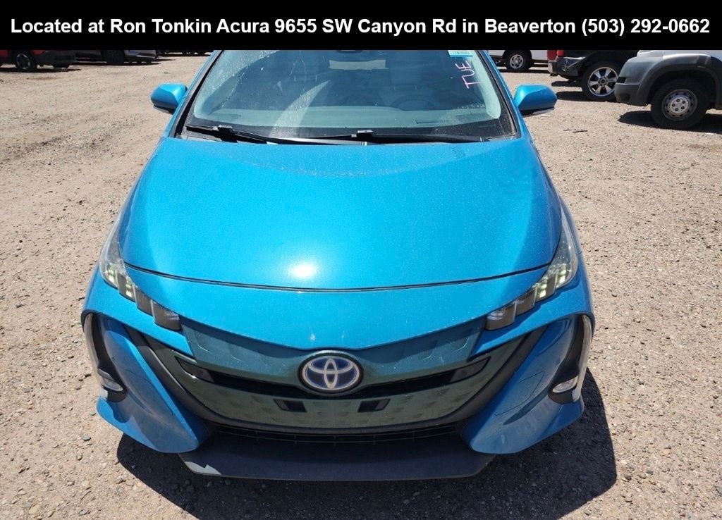 Used 2018 Blue Magnetism Toyota Advanced image 6