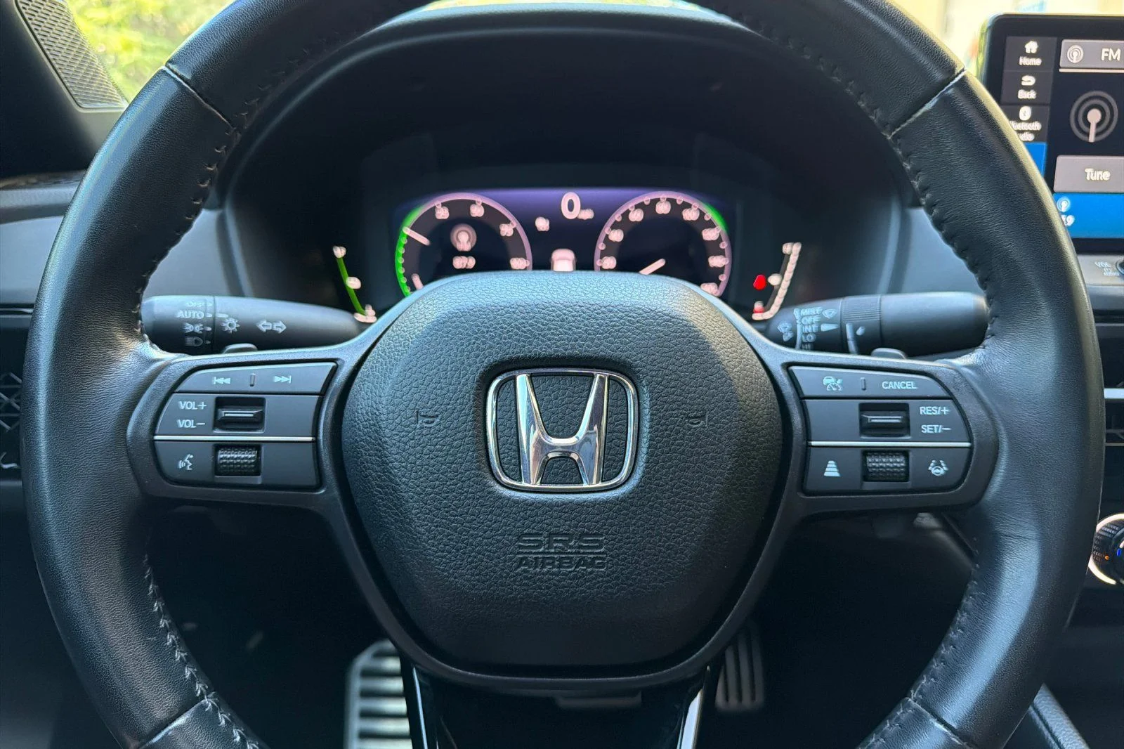 Used 2023 Platinum White Pearl Honda Sport image 23