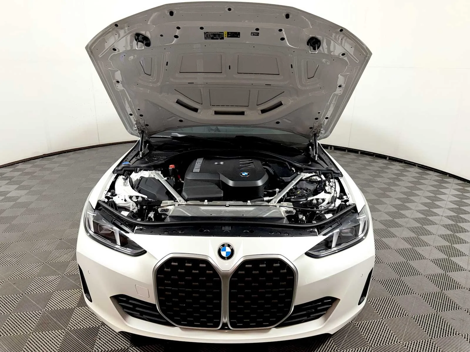 2025 BMW 4 Series 430i - Photo 31