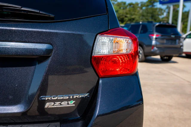 Used 2017 Dark Gray Metallic Subaru Limited image 17