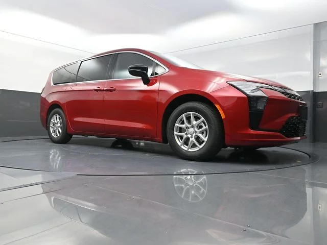 New 2027 Red Hot Pearl-Coat Exterior Paint Chrysler Select image 19