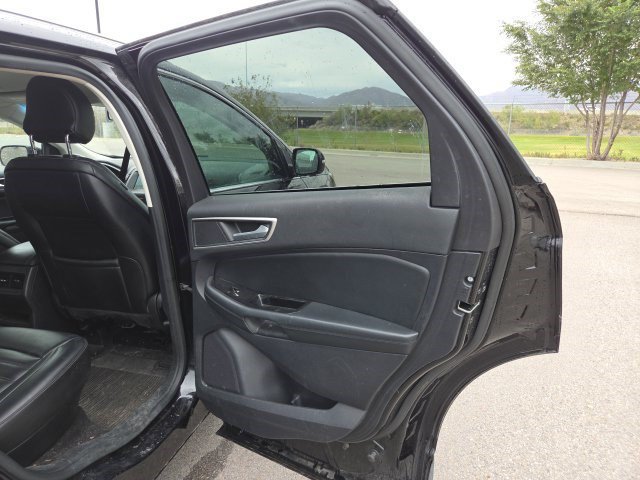 Used 2019 Black Metallic Ford SEL image 17