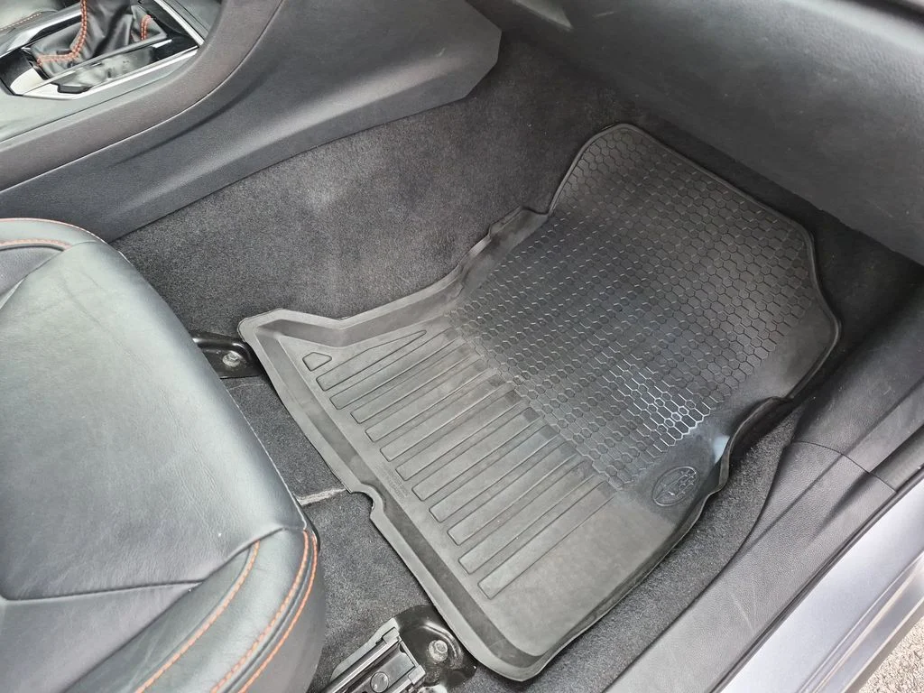 Used 2023 Silver Subaru Limited image 39