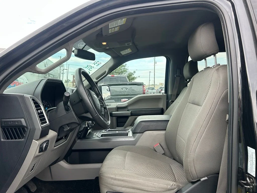 Used 2015 Black Ford XLT image 11