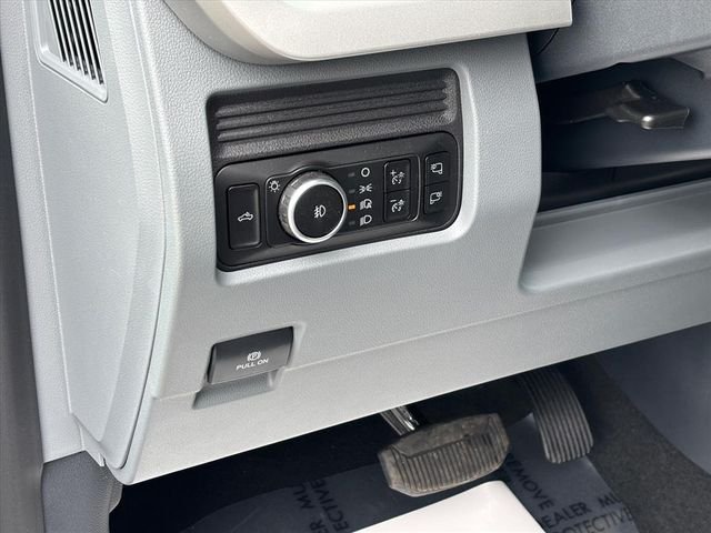 New 2026 Avalanche Ford XLT image 10