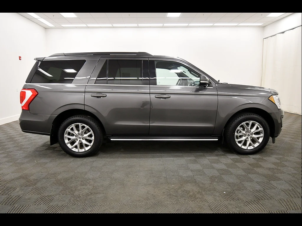 2021 Ford Expedition XLT - Photo 9