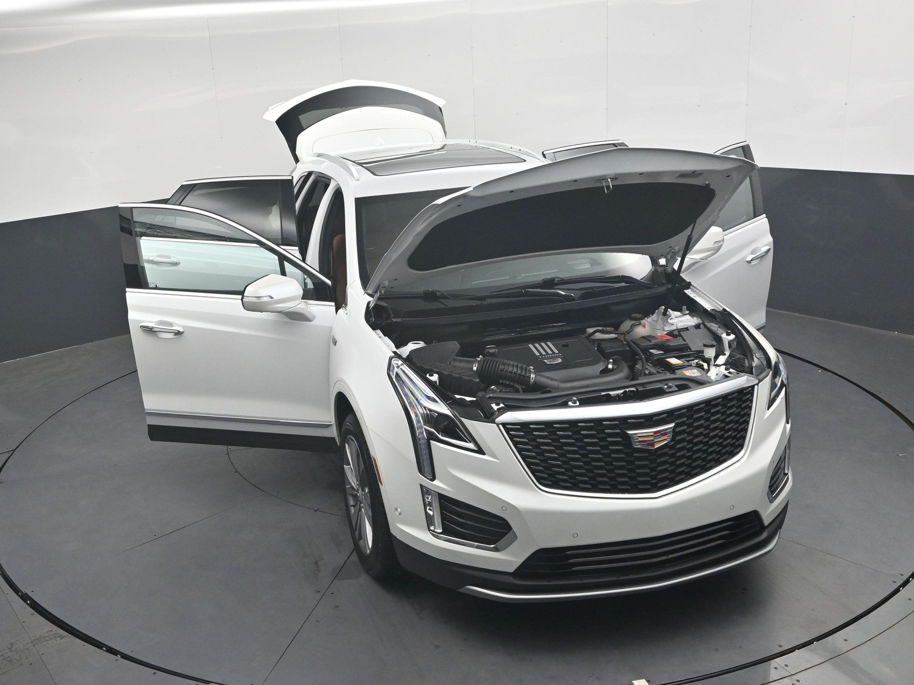 Used 2024 Crystal White Tricoat Cadillac FWD Premium Luxury image 33