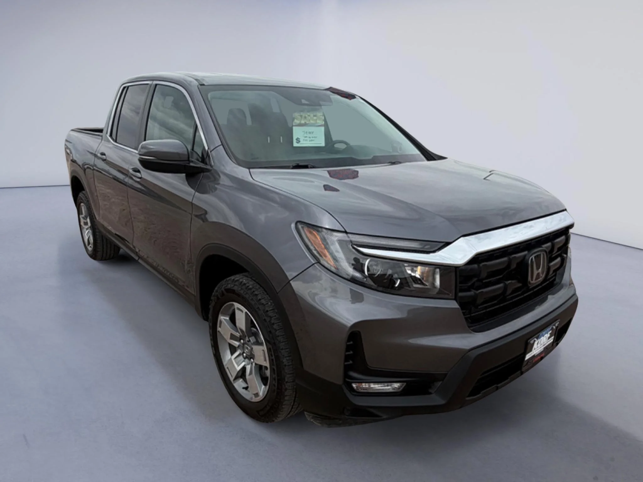 Used 2026 Sonic Gray Pearl Honda RTL image 3