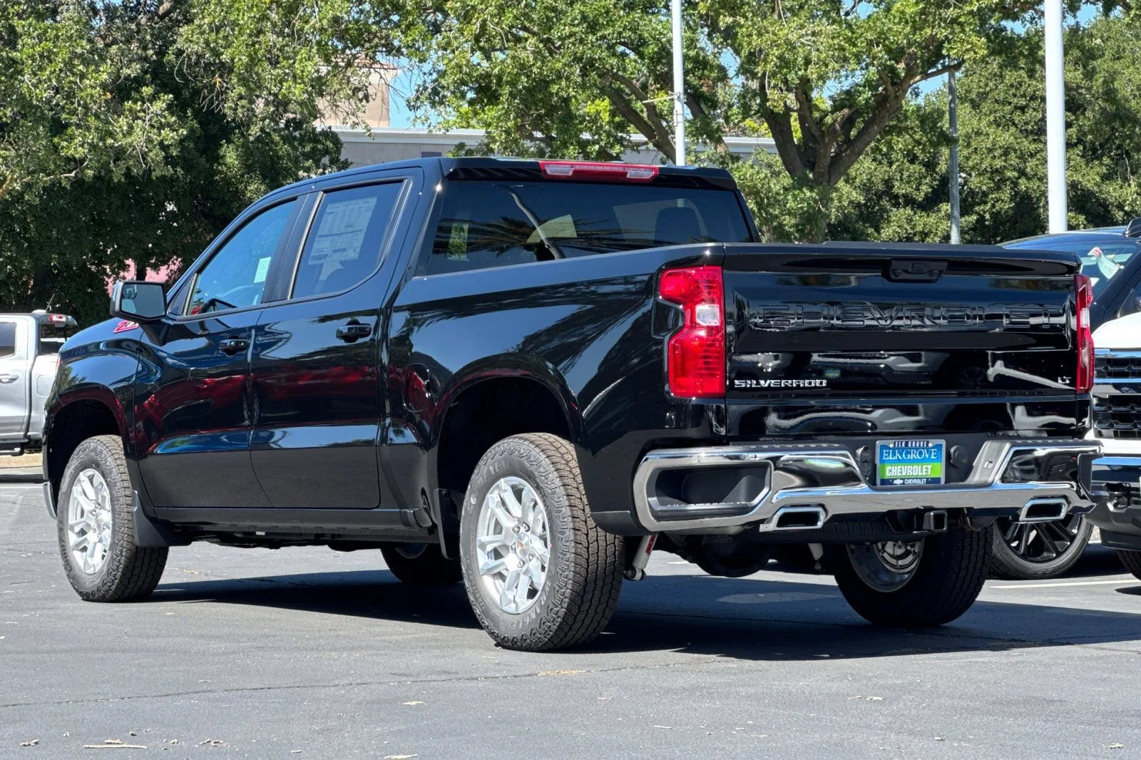 New 2026 Black Chevrolet LT image 5
