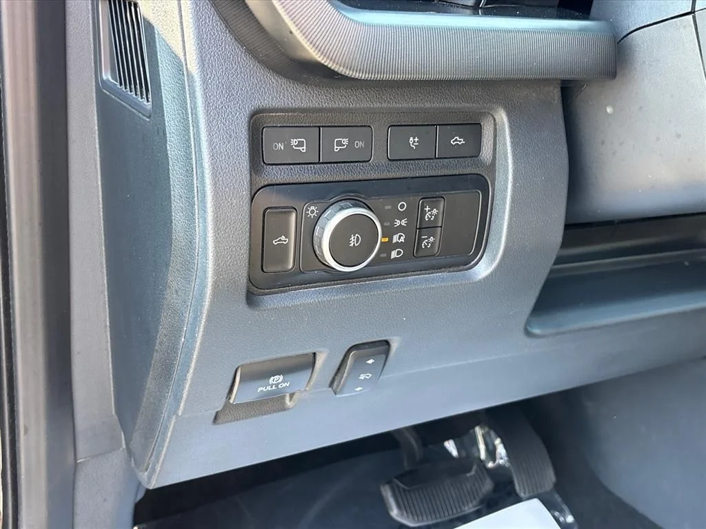 2023 Ford F-450 Super Duty Platinum - Photo 28