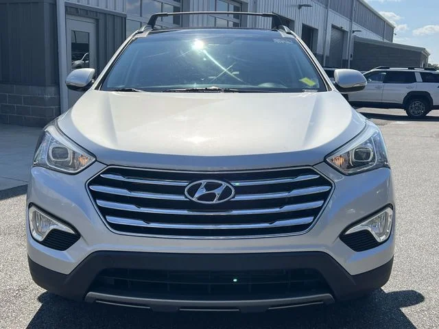 Used 2015 Silver Hyundai Limited image 16