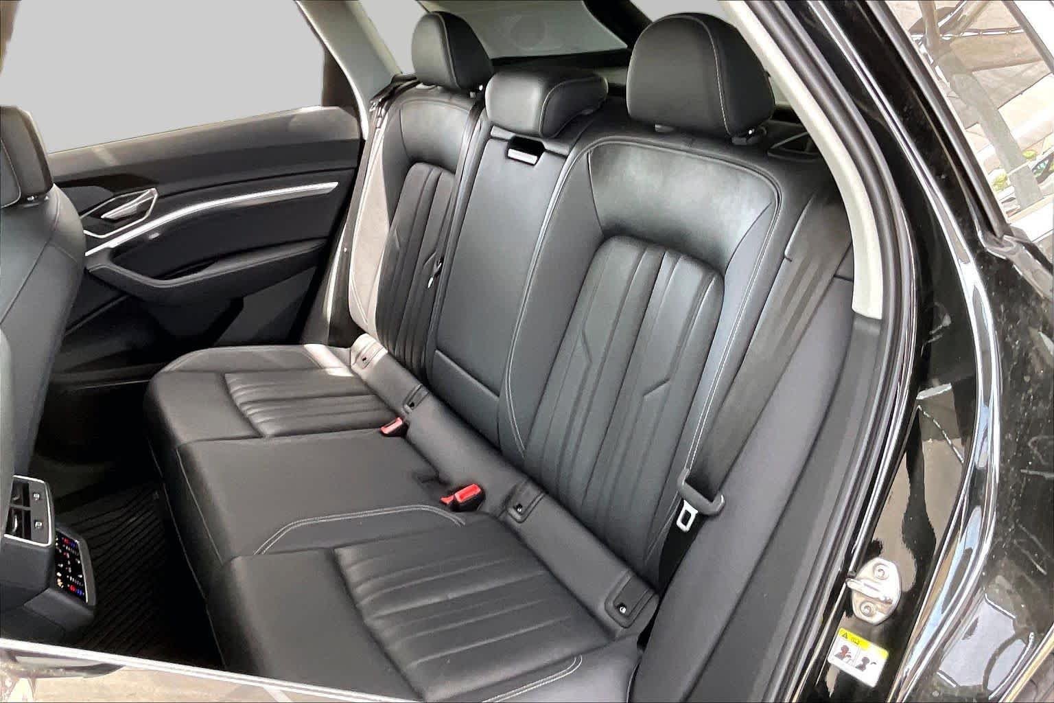 Used 2024 Mythos Black Metallic Audi Premium Plus image 19