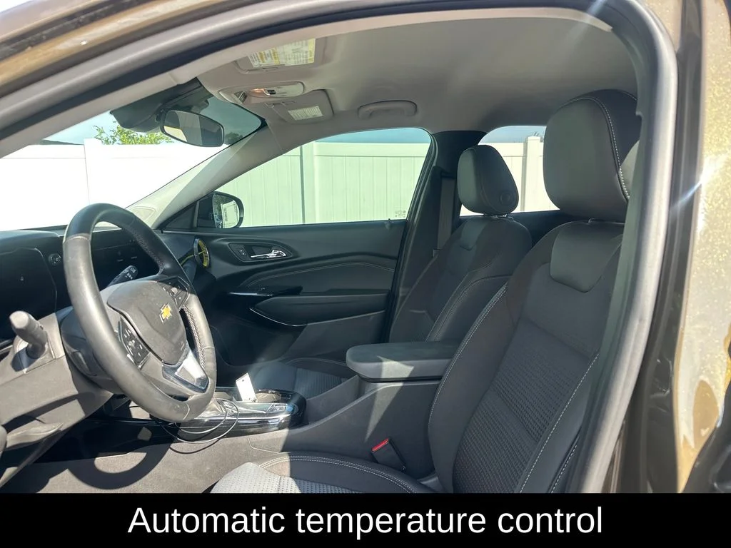 Used 2024 Harvest Bronze Metallic Chevrolet LT image 10