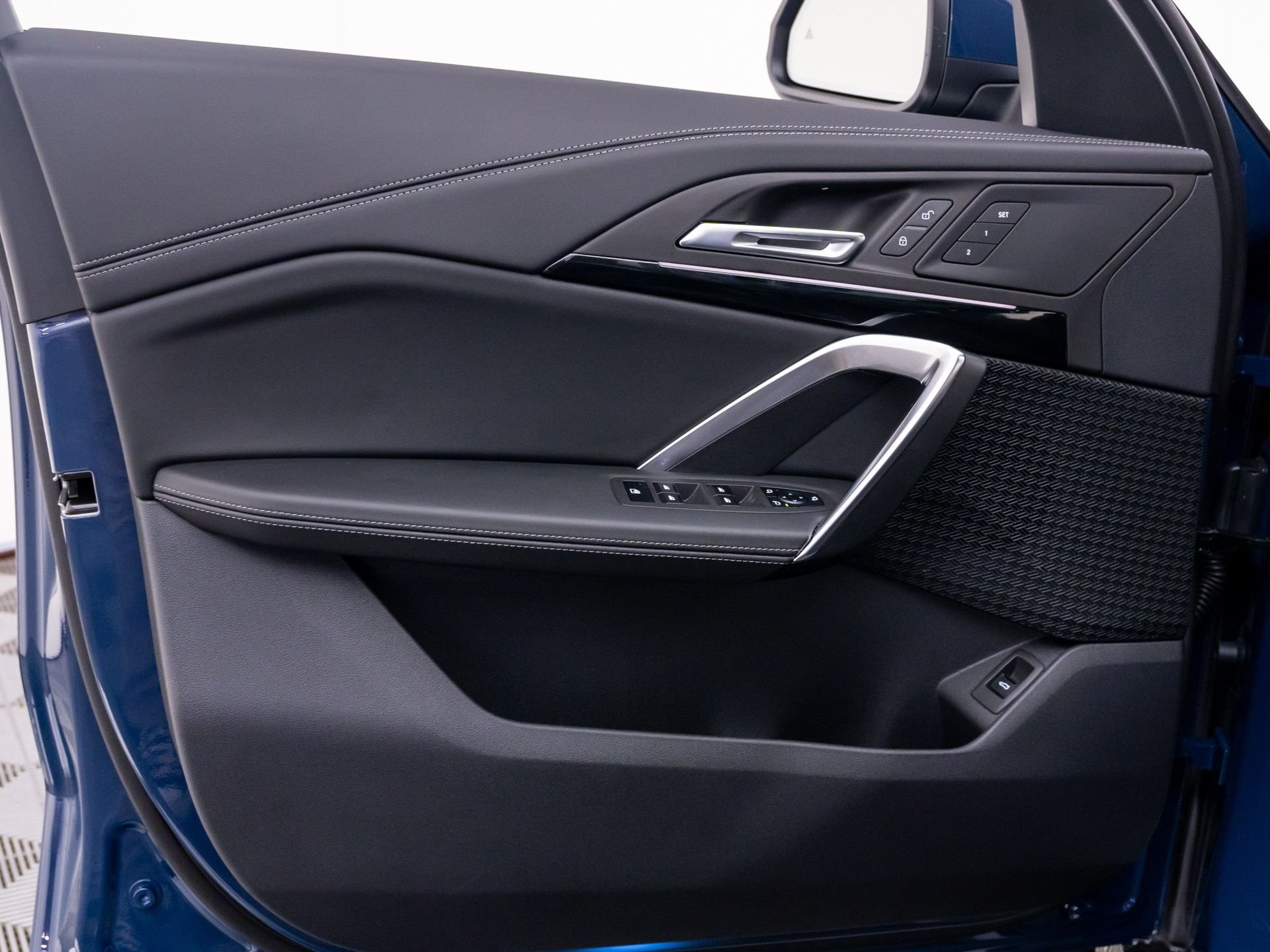 New 2026 Night Dusk Blue Metallic BMW xDrive28i image 14