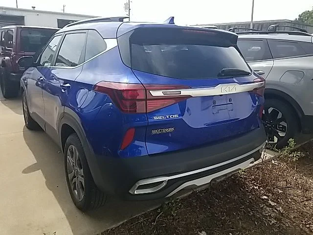 Used 2022 Blue Kia S image 13