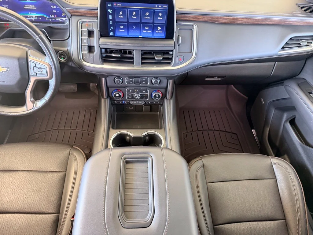 Used 2023 Black Chevrolet High Country image 19