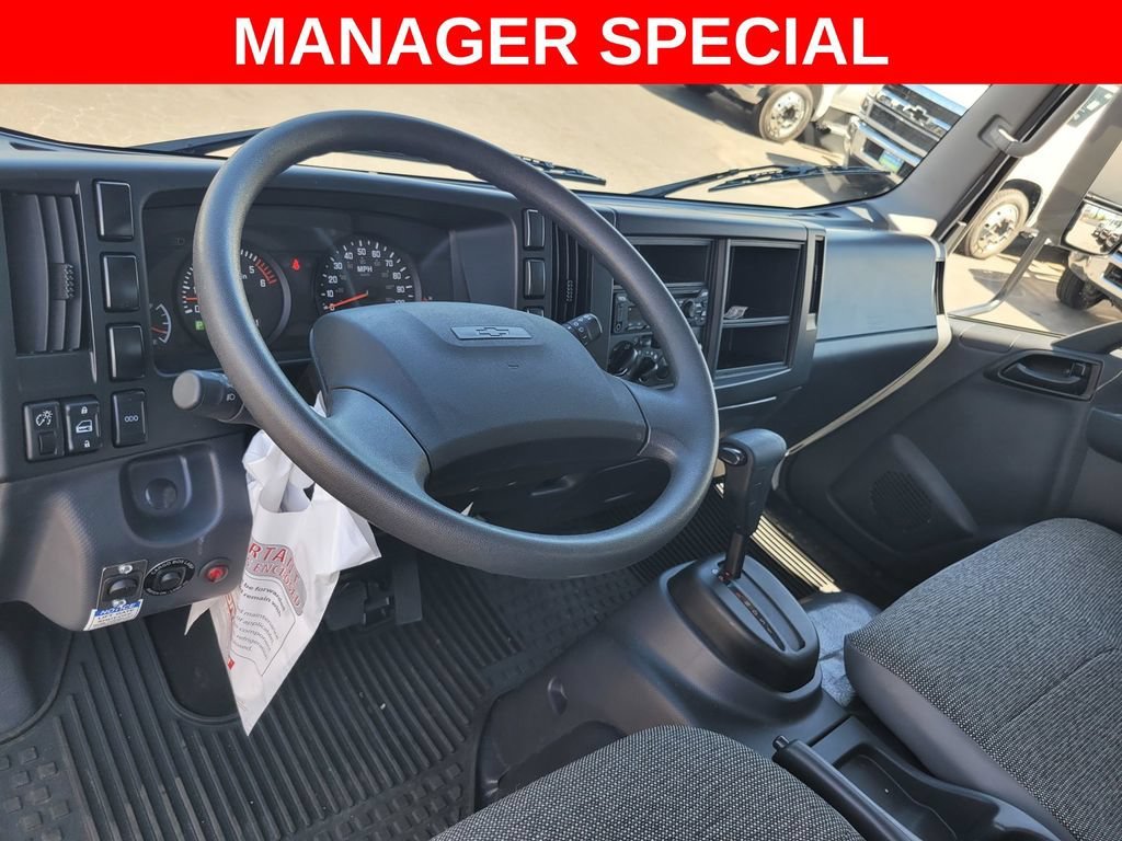 2025 Chevrolet Low Cab Forward 4500 HG view 15