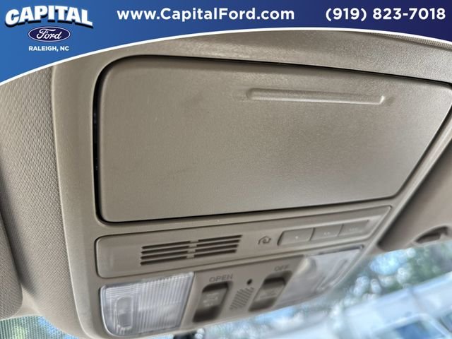 Used 2017  Honda EX-L image 33