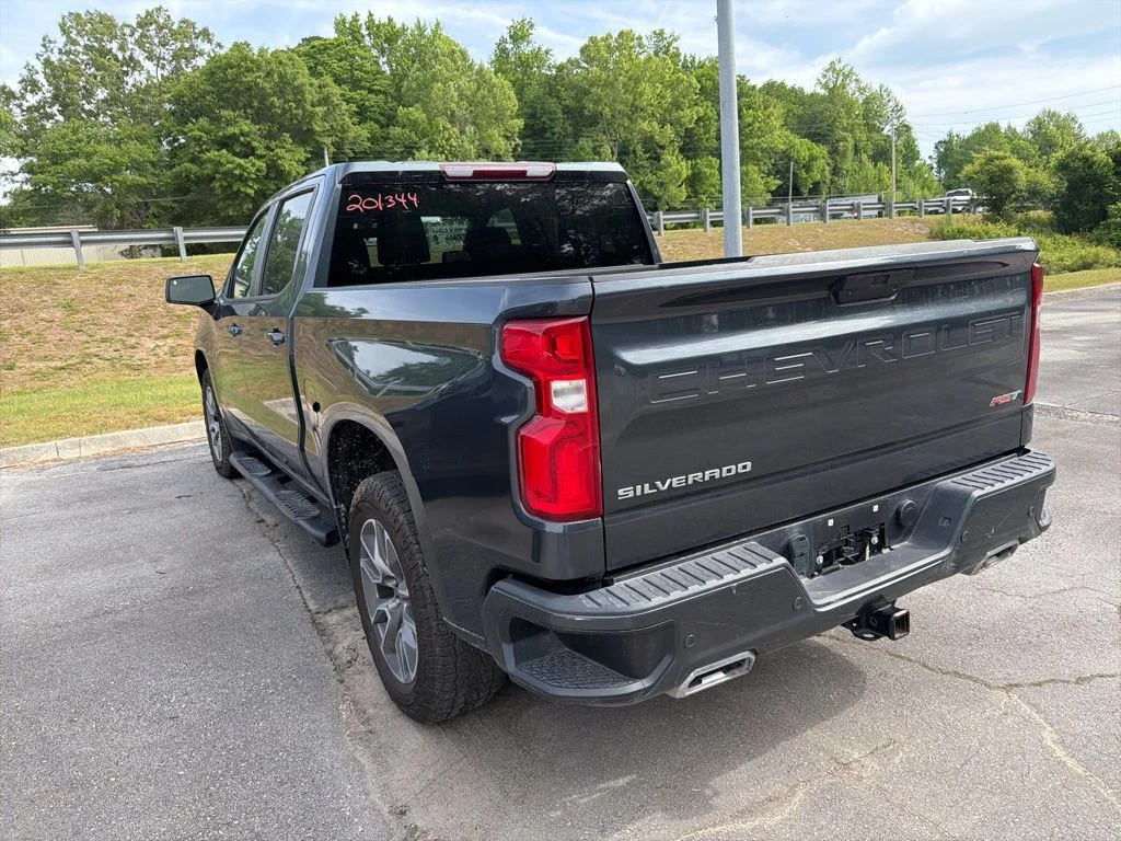 Used 2022 Gray Chevrolet RST image 5