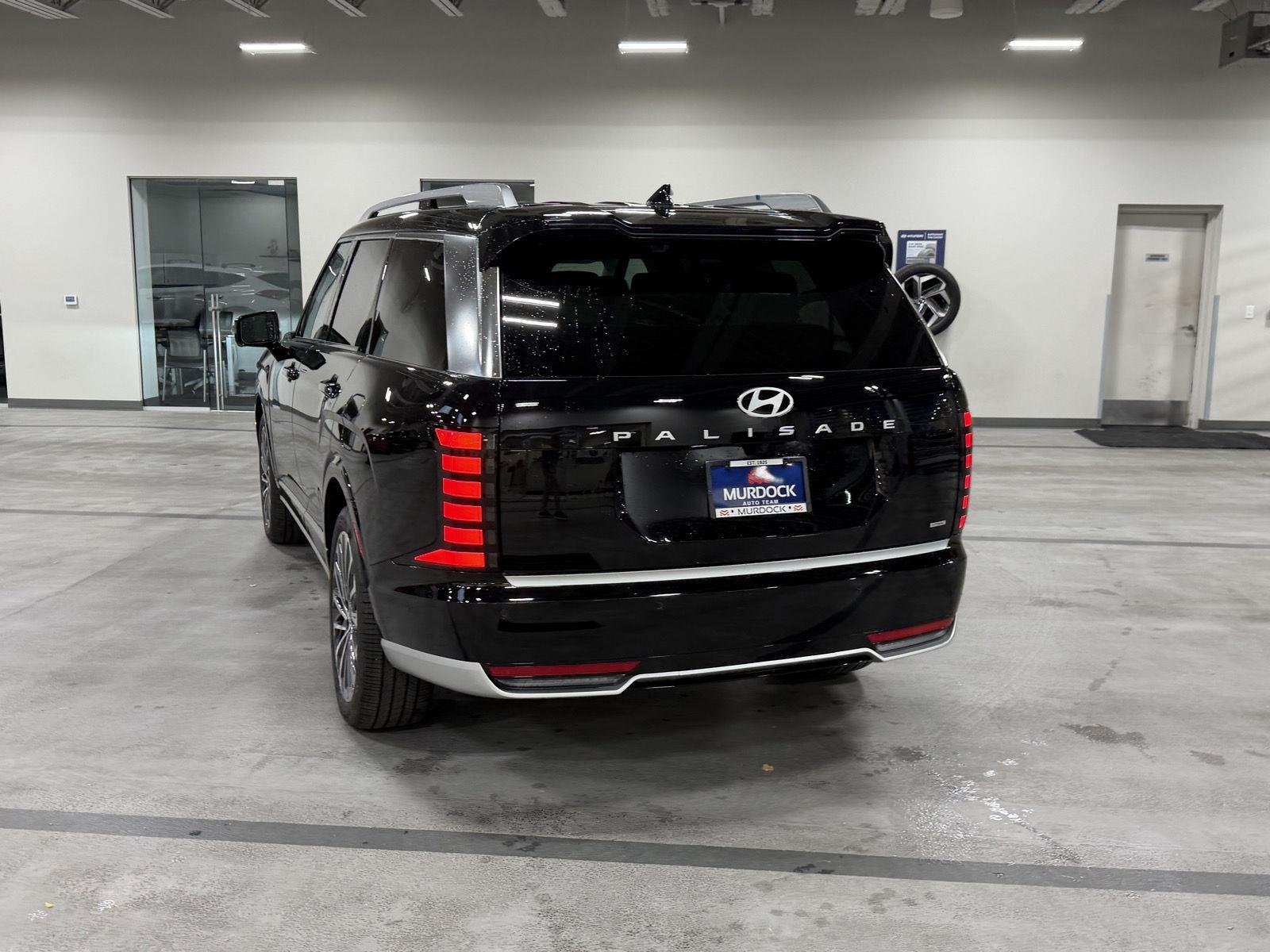 Certified Used 2026 Abyss Black Pearl Hyundai Calligraphy image 5