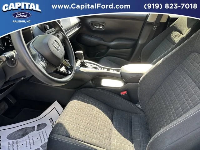 Used 2023 White Honda LX image 19