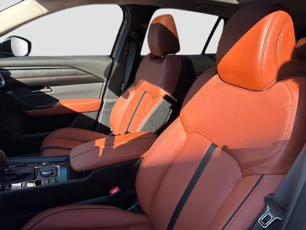 New 2026 Sand Metallic Mazda 2.5 Turbo Meridian Edition image 9