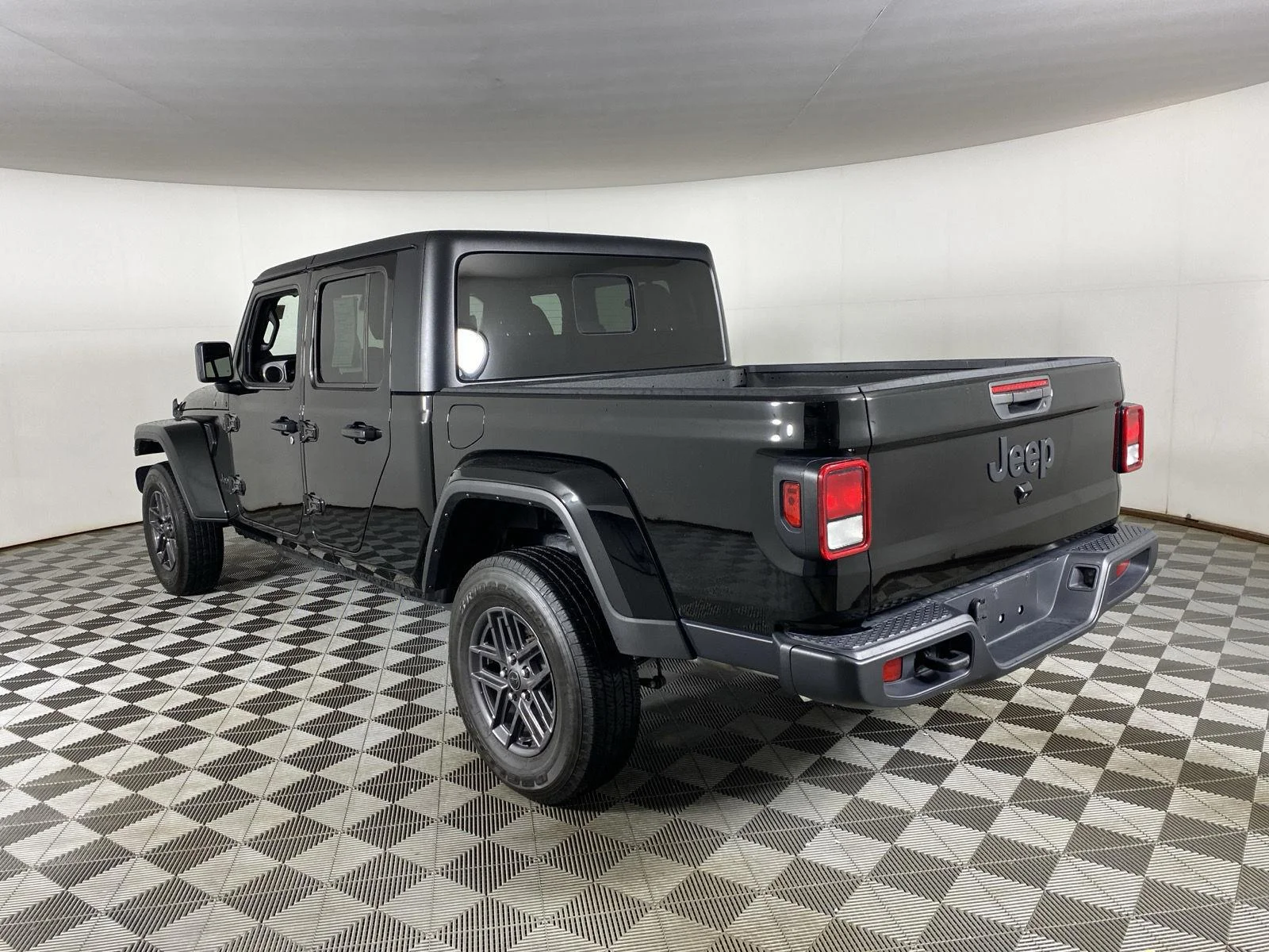 Used 2024 Black Clearcoat Jeep Sport S image 7