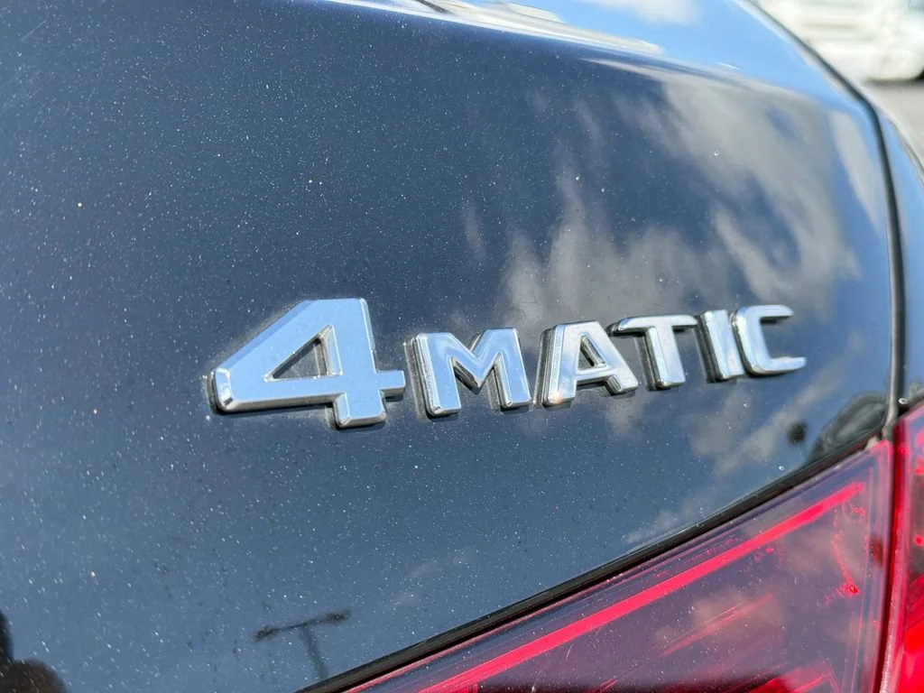 Used 2025 Black Mercedes-Benz C 300 image 10