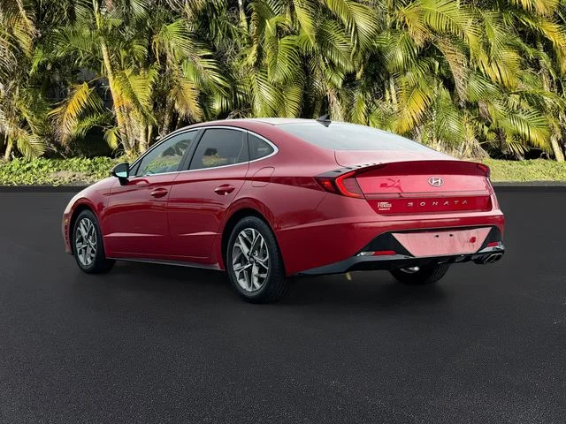Used 2021 Red Hyundai SEL image 7