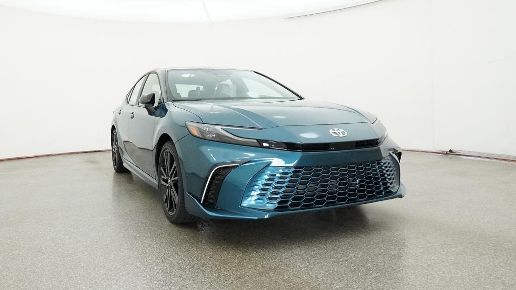 New 2026 Ocean Gem with Midnight Black Metallic roof Toyota XSE image 7