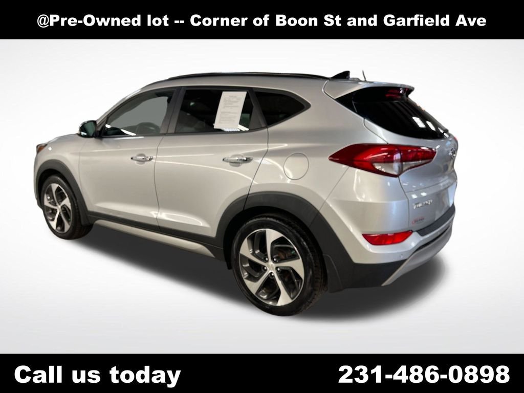 Used 2017 Silver Hyundai Limited image 3