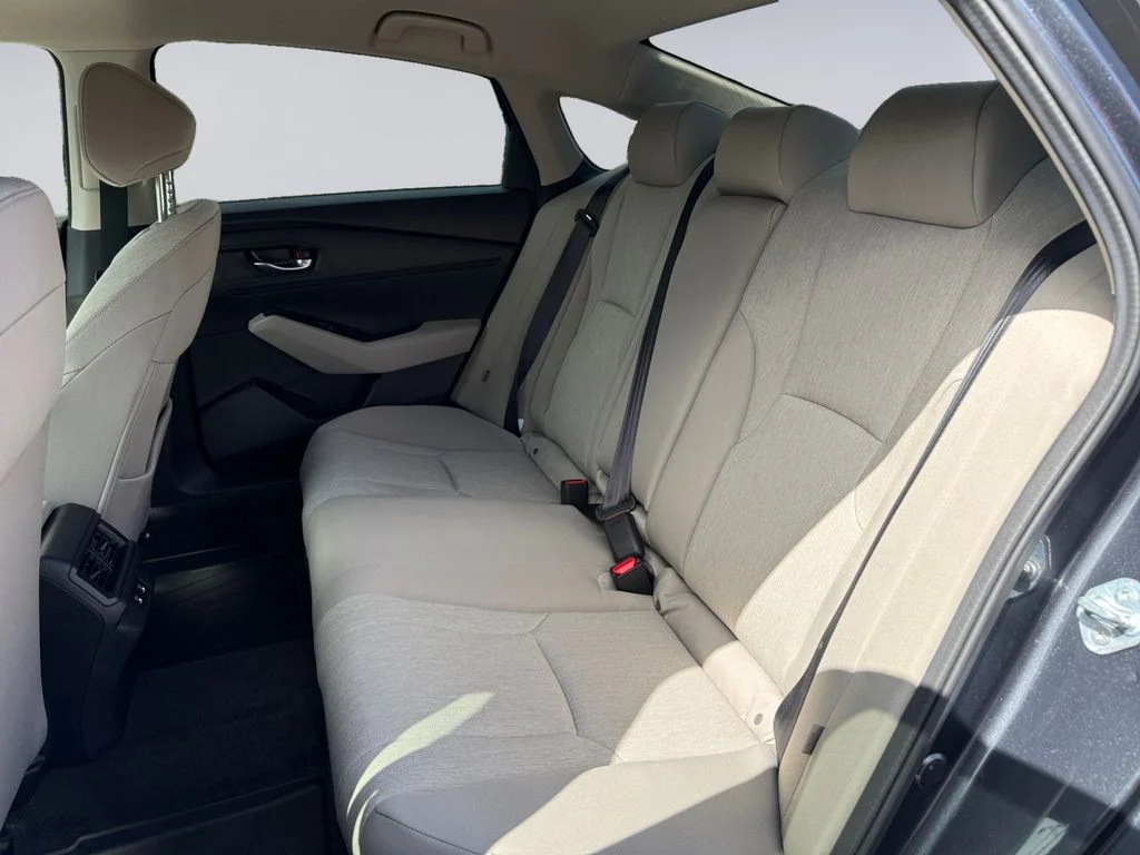 Used 2025  Honda LX image 16