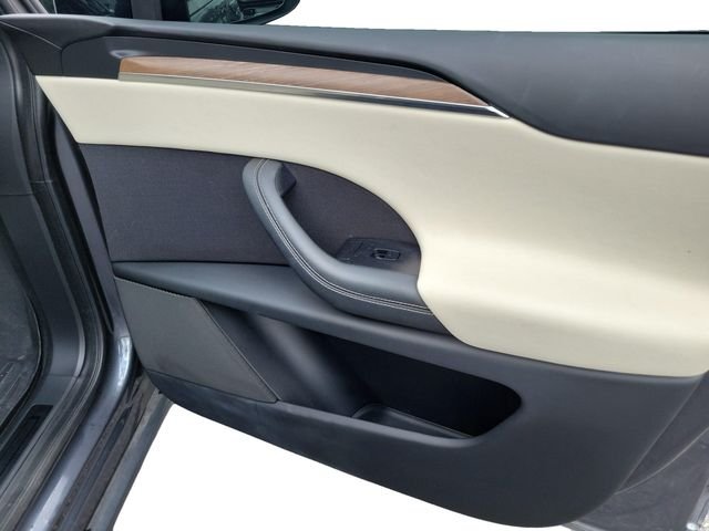 Used 2022 Gray Tesla Base image 29