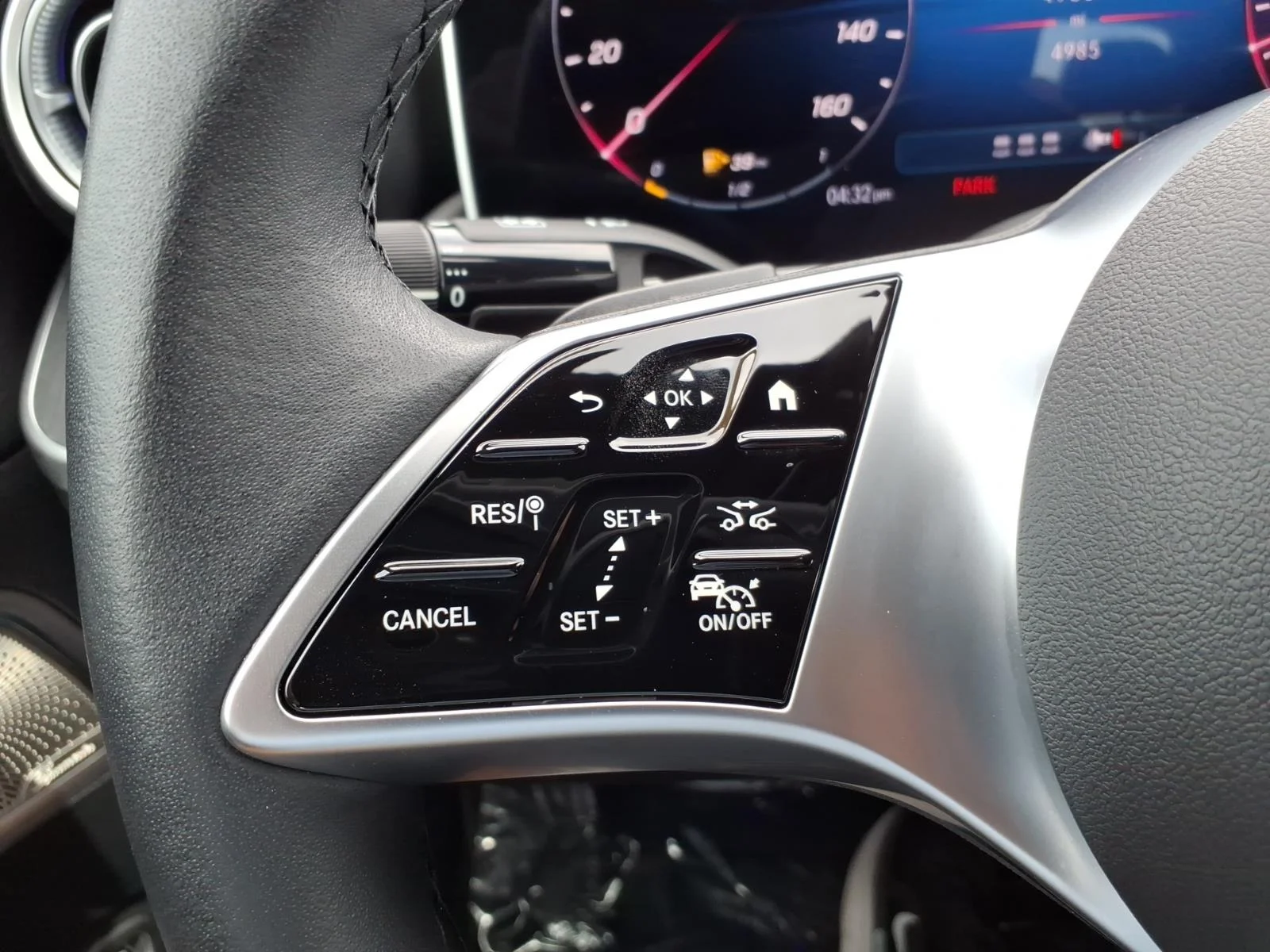 Used 2025 Cirrus Silver Metallic Mercedes-Benz C 300 image 21