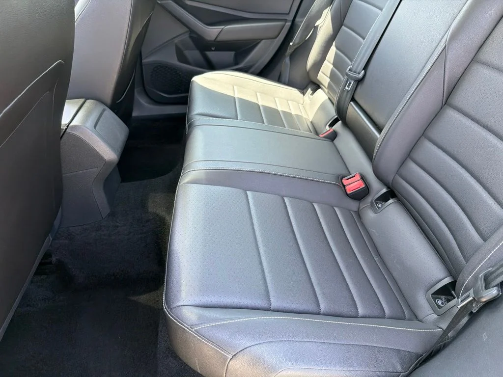 Used 2024 Gray Volkswagen 1.5T SE image 20