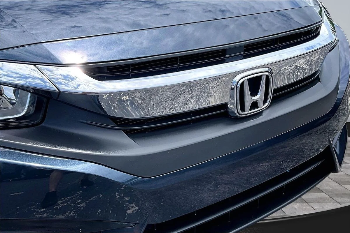 Used 2016 Blue Honda LX image 35
