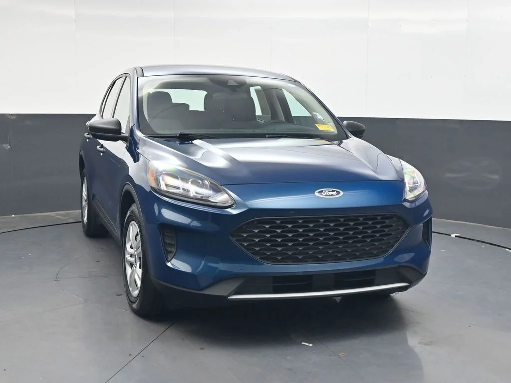 Used 2020 Green Ford S image 13