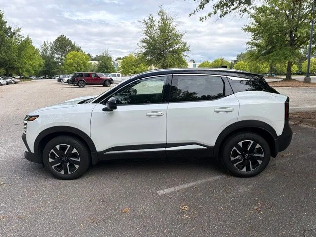 Used 2025 White Nissan SR image 2