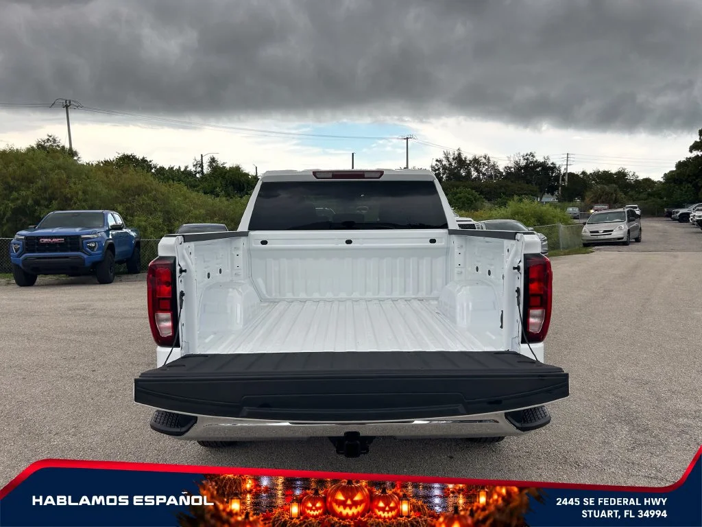 New 2026 Summit White GMC Pro image 16