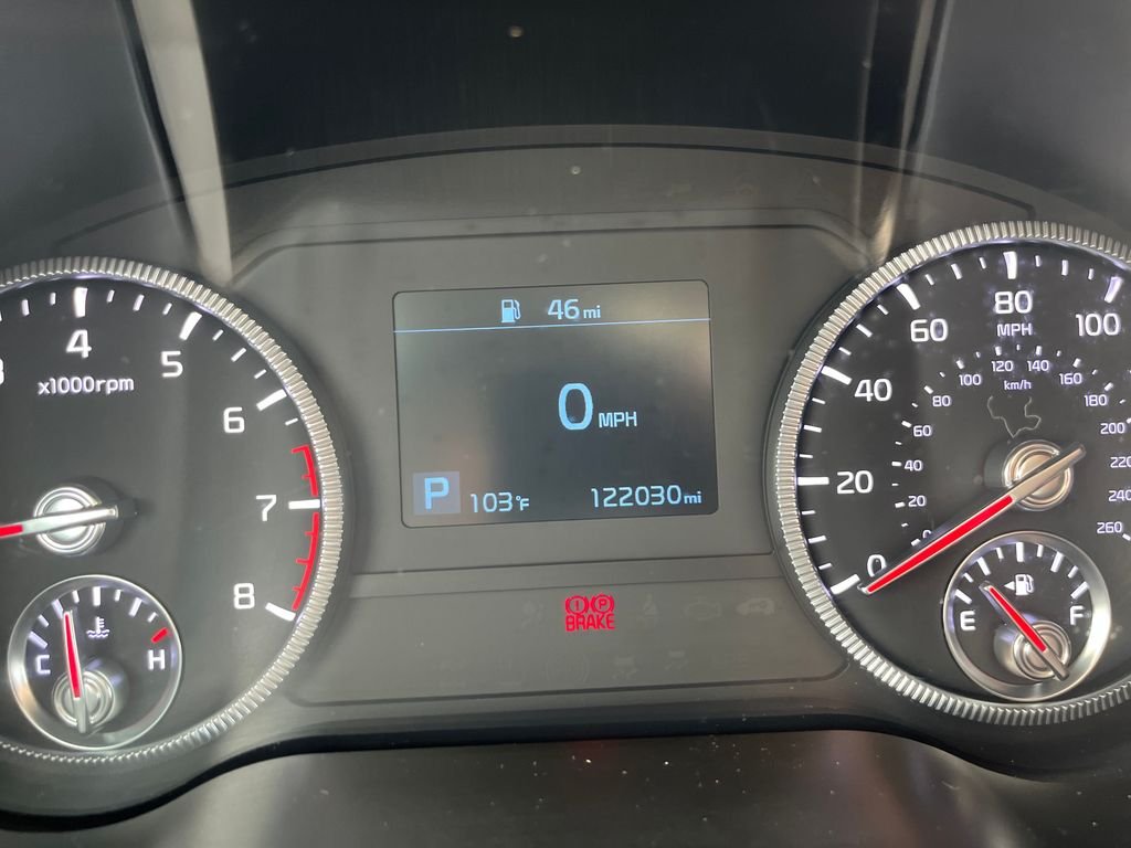 Used 2021 Black Kia S image 16
