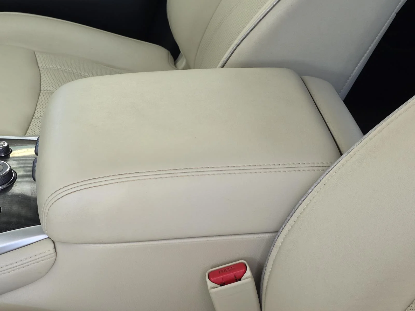 Used 2020 Majestic INFINITI LUXE image 8