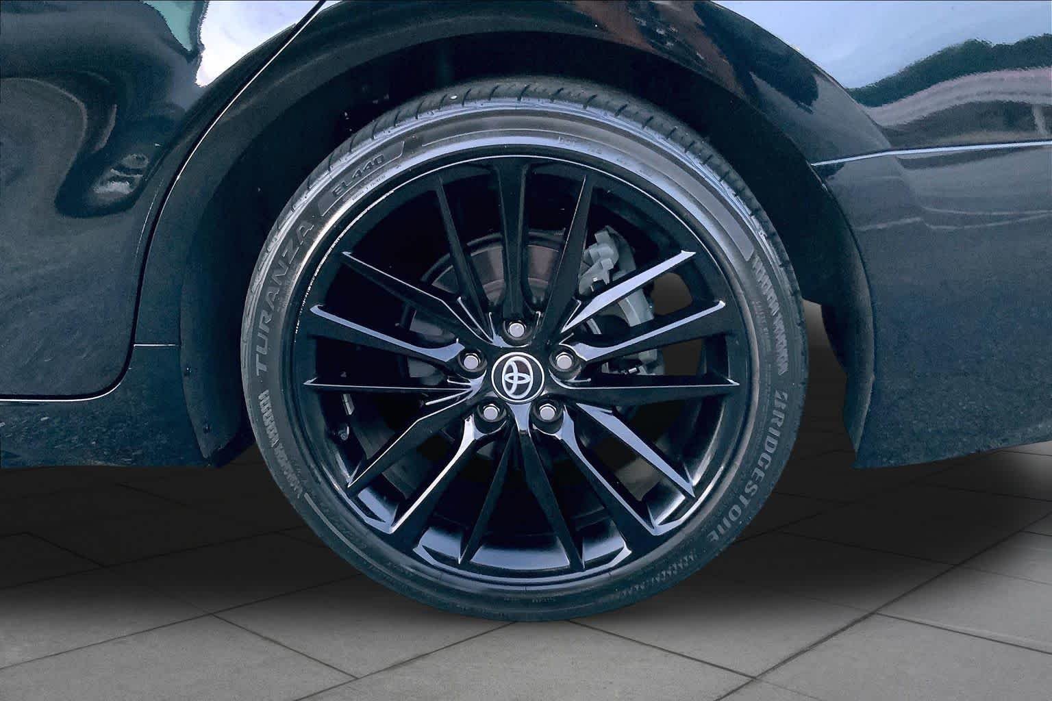 Used 2022 Midnight Black Metallic Toyota XSE image 10